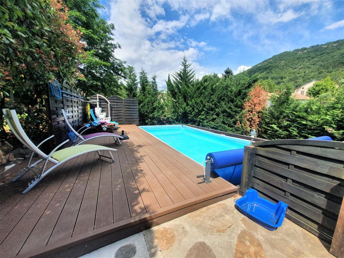 Mes Maisons Gardoises, Two Gites Sleeping 13 With Two Private Pools, Kids Room, Laundry, Disco, Free Wifi, Linen And Dog'S Are Welcome Gagnieres Екстер'єр фото