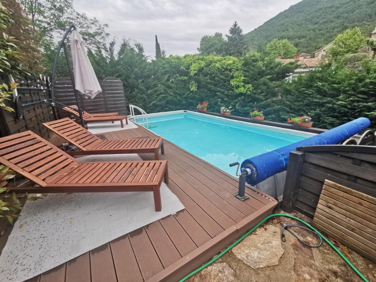 Mes Maisons Gardoises, Two Gites Sleeping 13 With Two Private Pools, Kids Room, Laundry, Disco, Free Wifi, Linen And Dog'S Are Welcome Gagnieres Екстер'єр фото
