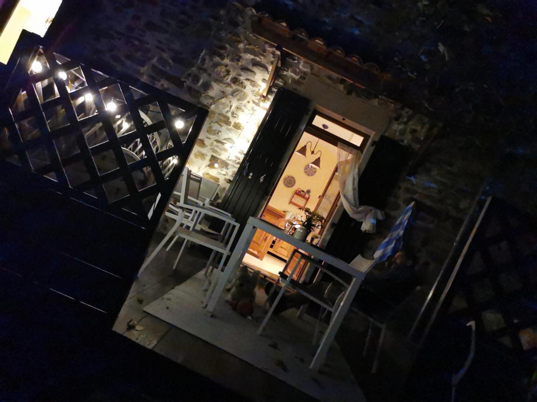 Mes Maisons Gardoises, Two Gites Sleeping 13 With Two Private Pools, Kids Room, Laundry, Disco, Free Wifi, Linen And Dog'S Are Welcome Gagnieres Екстер'єр фото