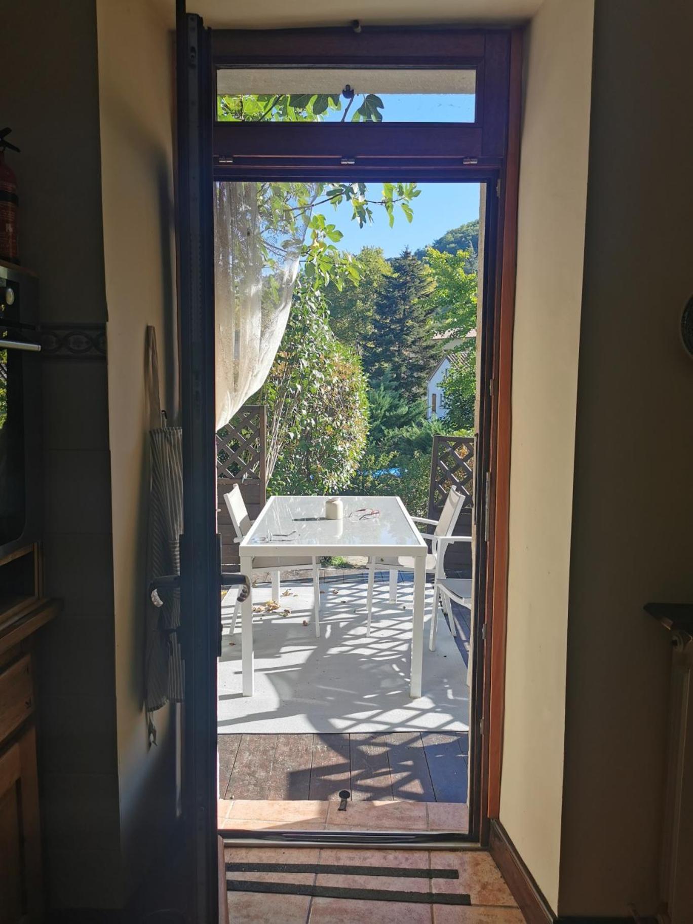 Mes Maisons Gardoises, Two Gites Sleeping 13 With Two Private Pools, Kids Room, Laundry, Disco, Free Wifi, Linen And Dog'S Are Welcome Gagnieres Екстер'єр фото